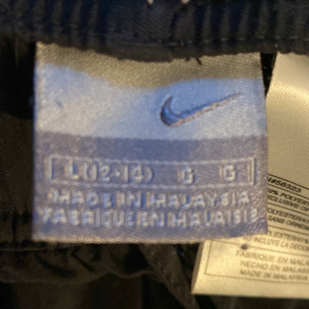 Nike‎ Pants - Picture 6 of 7